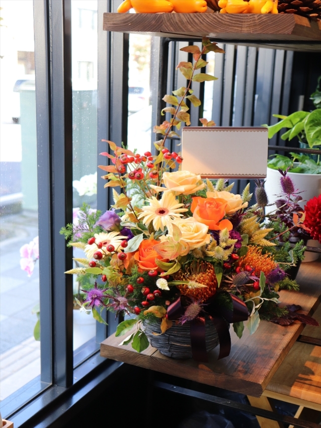 秋のおまかせアレンジメント【さいたま市限定※一部地域除】9月～10月