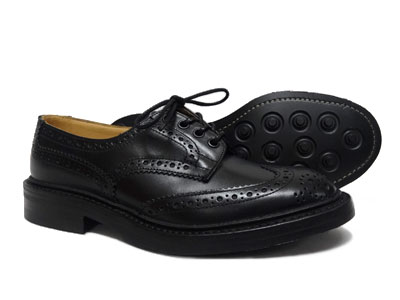 トリッカーズ バートン ウィングチップ カントリー ダイナイトソール Tricker's BOURTON M5633 ＜ブラック ＞＜日本正規代理店規格モデル＞短靴　ローカット〔FL〕