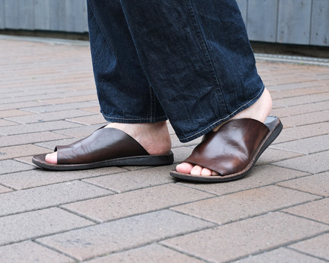 BRADOR ブラドール LEATHER SANDALS レザーサンダル シャワーサンダル ラバーソール 牛革 イタリア製 メンズ 〔FL〕