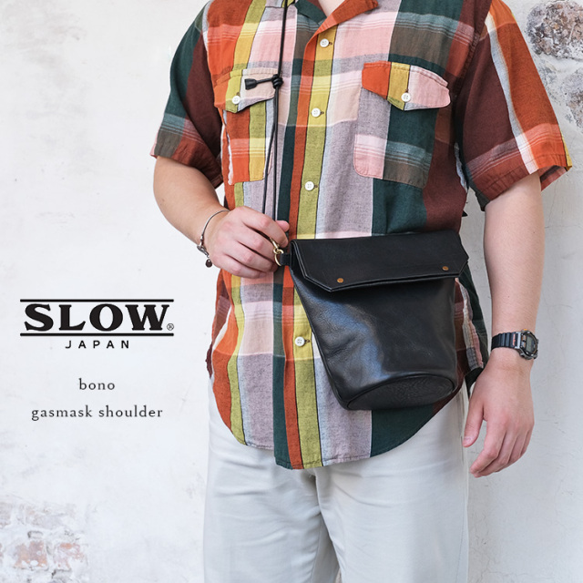 美品 SLOW レザーショルダーバッグ　メッセンジャーバッグ　ブラック SLOW】レザーショルダーバッグ メッセンジャーバッグ ブラック