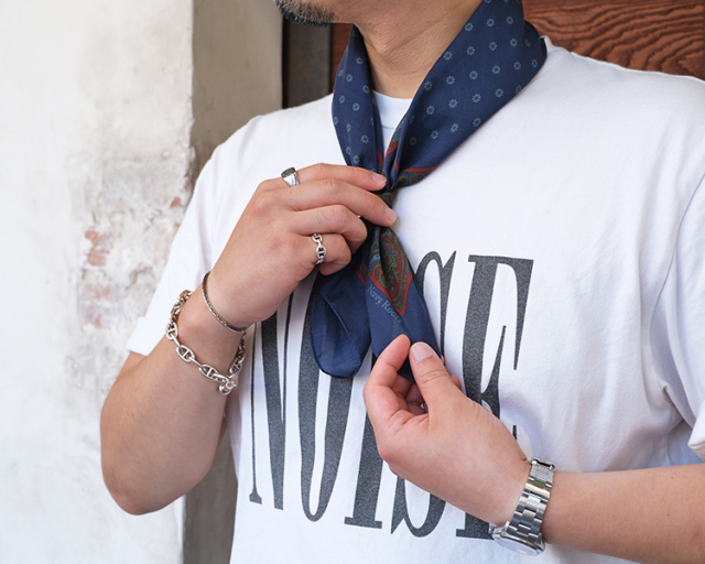 VAKT. PAISLEYスカーフ　新品未使用 PAISLEY – VAKT.