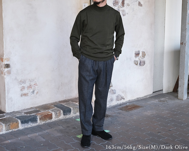 メリノウールモックニット