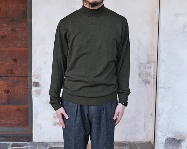 MOONCASTLE ムーンキャッスル 12G Lightweight Merino Wool Mockneck
