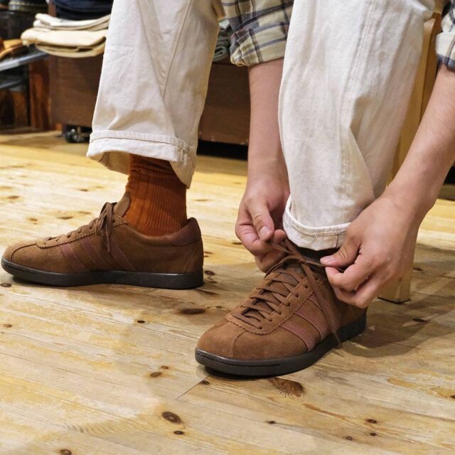 adidas Originals アディダス オリジナルス KH9634 Tobacco タバコ