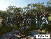 プーリア・コジャステハペイ 編集写真集: POURIA KHOJASTEHPAY: CUATRO LETRAS