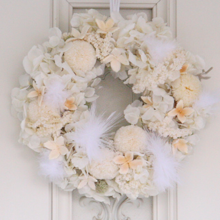 プリザーブドフラワー　リース　ホワイトシュガー　直径23ｃｍ　【送料無料】