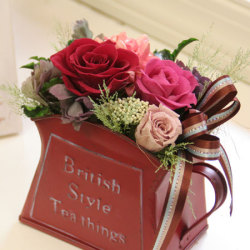 プリザーブドフラワーギフト　パーティーローズ