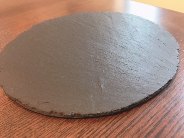 JUST SLATE COMPANY 天然スレート皿　２枚組　和洋なんでも合うお役立ちアイテム！