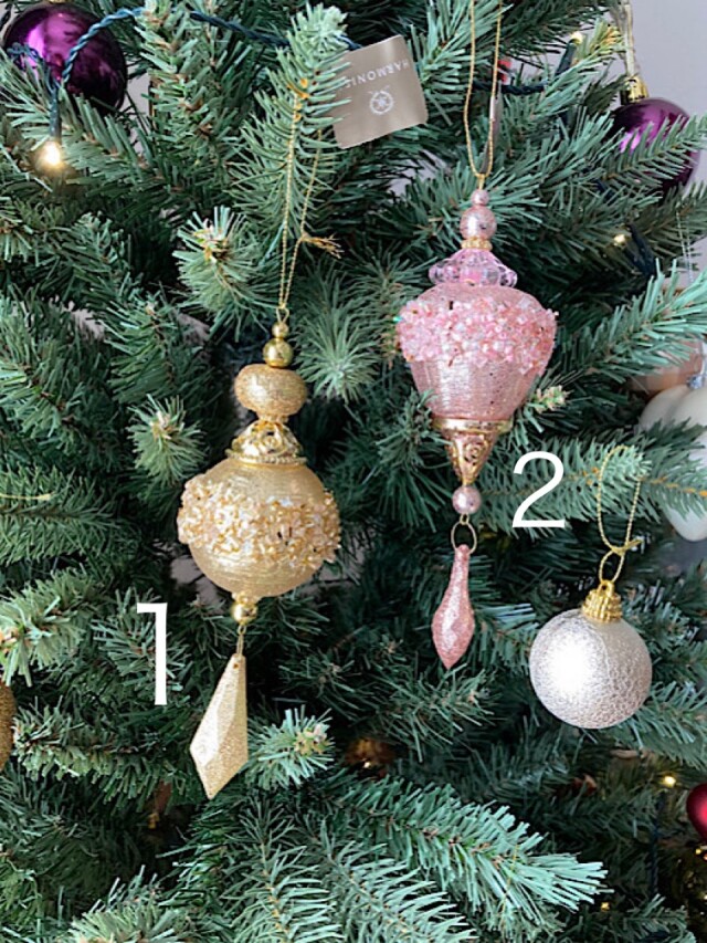 ビーズドロップオーナメント　/ゴールドかピンクからお選びください！