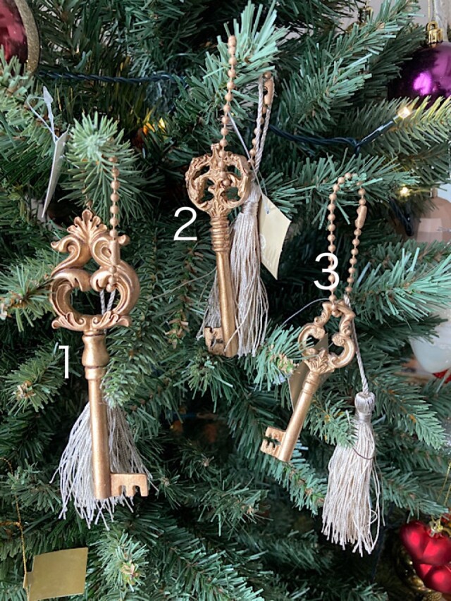 クラシックキーオーナメント３個セット　タッセル付き！