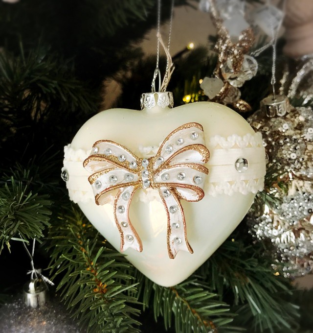 Ｓａｌｅ！　ホワイトハートオーナメント　白　ガラス製