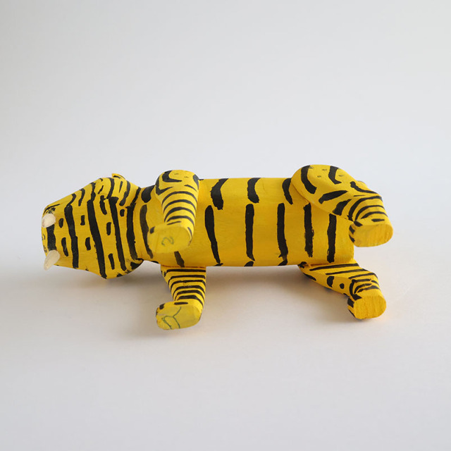 タイガー　メキシコ　木彫り　オアハカ　新品　キリーノサンティアゴ作　郷土玩具 タイガー メキシコ 木彫り オアハカ 新品 キリーノサンティアゴ
