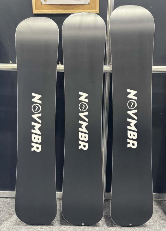25-26 ノベンバー スノーボード NOVEMBER DESIRE W デザイア ダブル