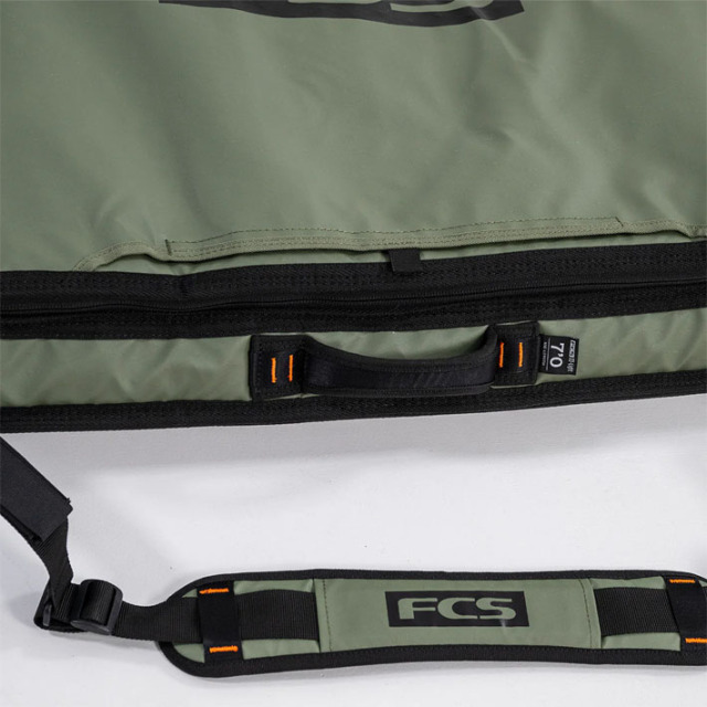 【中古】FCS travel1ボードケース(7’0) Amazon | FCS ボードケース ハードケース TRAVEL 1 FUNBOARD SURFBOARD