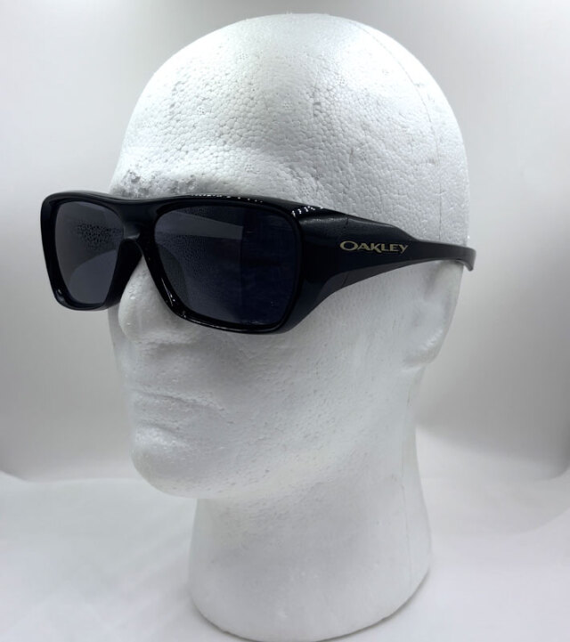 OAKLEY オークリー サングラス Chaminade 9492-01 シャミナード
