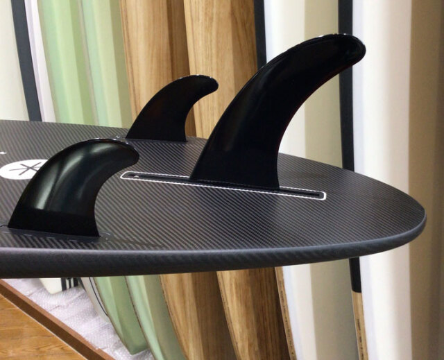 ESSENCE エッセンスサーフボード GOO MID 7'2\" フィン付き ESSENCE エッセンスサーフボード GOO MID 7'2