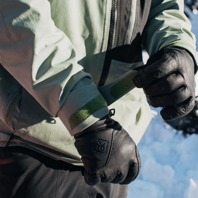 25-26 BURTON ak バートン ゴアテックス スノーボードグローブ 5本指