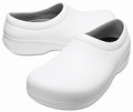 クロックス　オン　ザ　クロック　ワーク　スリップオン　ホワイト　crocs　on the clock work slip-on white