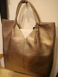 牛革ビッグサイズトートバッグ　シャンパンゴールド