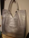 牛革ビッグサイズトートバッグ　シルバー