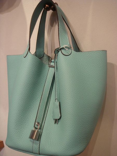 シュリンクレザーキューブバッグ　ミント