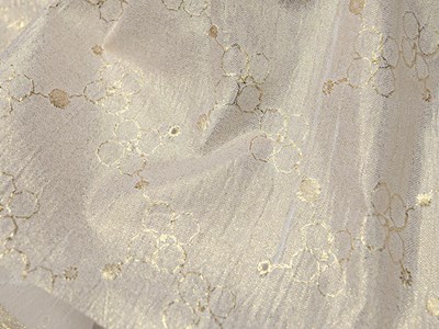 C．ボイル刺繍メタリック箔（ゴールド） メイン4:3