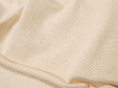 C．ウォーム天竺（ブライトベージュ） メイン4:3