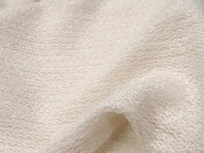 エアリーウール混ニット（オフホワイト） メイン4:3