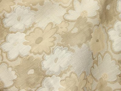 小花柄風通しジャカード（ベージュ） メイン