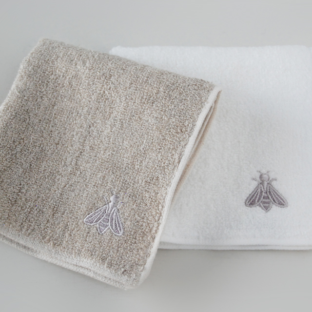 フランジュール　グラースミニタオル。シャリ感が気持ちよい肌触り、吸水性の良さが特徴です。