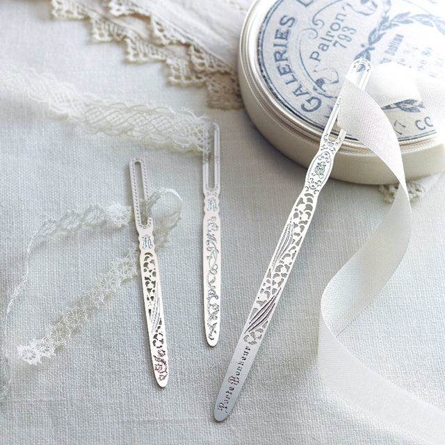 ⌘ Porte-Bonheur ⌘ページ Porte Bonheur(ポルトボヌール) | 商品紹介 | CLOVER | クロバー株式