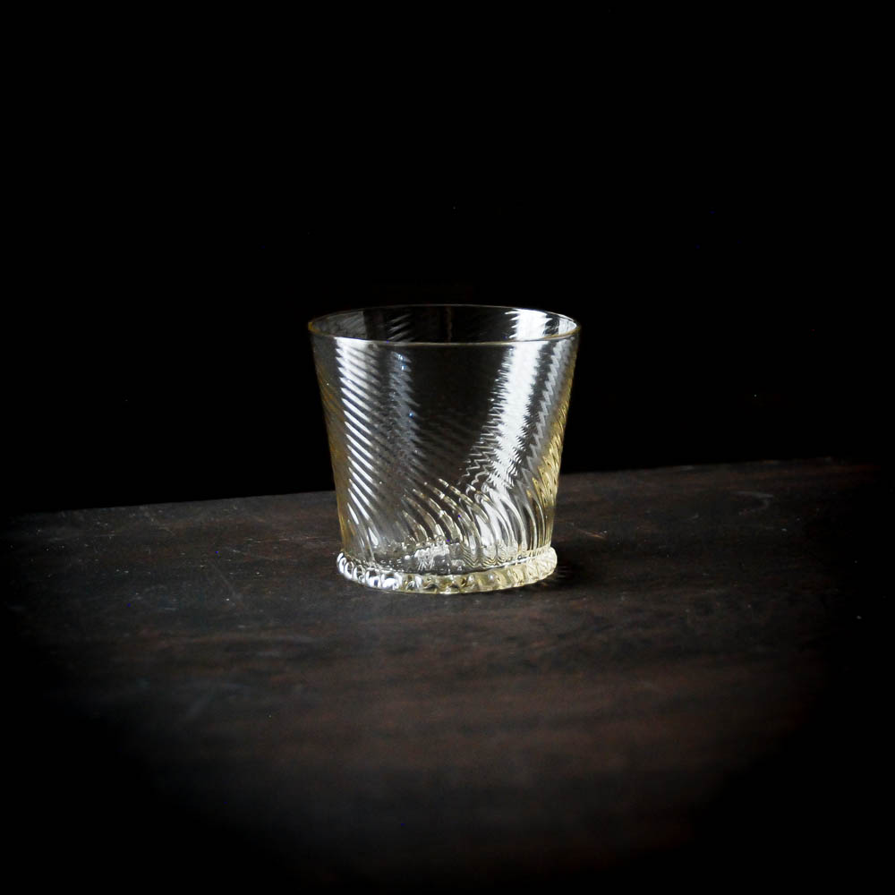 BOLLENGLASS DESIGN ボレーングラス デザイン高い透明度と美しい装飾のグラス