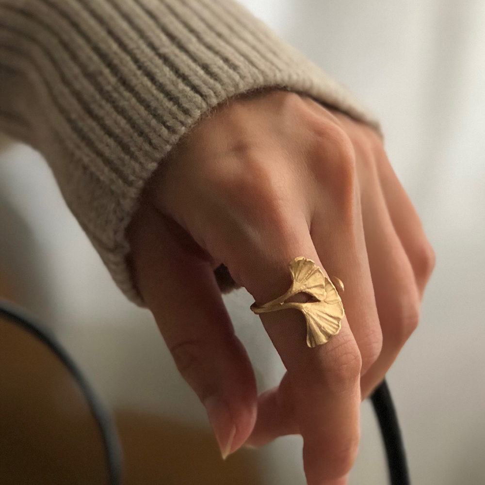 イチョウ リング / Michael Michaud