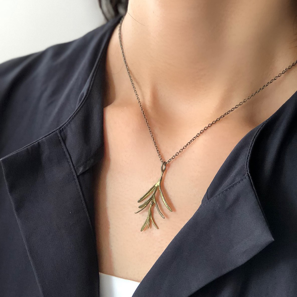 プチハーブ ローズマリー ペンダント / Michael Michaud