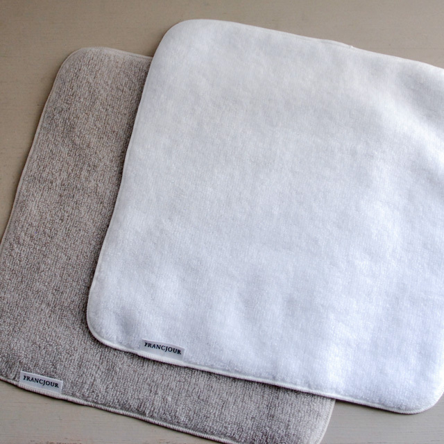 フランジュールの高級タオル、モアルー。上質なコットン、コーマ無撚糸でお作りしています。