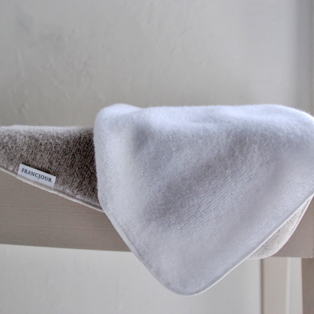 フランジュールの高級タオル、モアルー。上質なコットン、コーマ無撚糸でお作りしています。