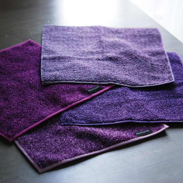 フランジュールの高級タオル,LUMIEREルミエール　１本１本の糸の色が光を放った様なルミエール（光）