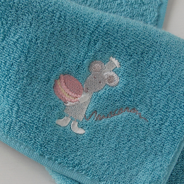 エルメス シルク フルール・エ・カルリーヌ ハンカチ HERMES エルメス タオル ハンカチ プレゼント 名入れ 刺繍 高級