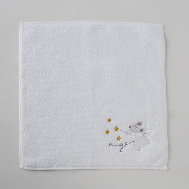 フランジュールのオリジナルタオル、ねずみの刺繍を施しました。