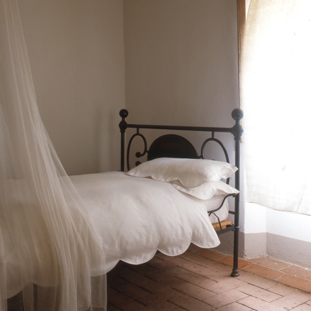 イタリア高級寝具べローラベッドスプレッド