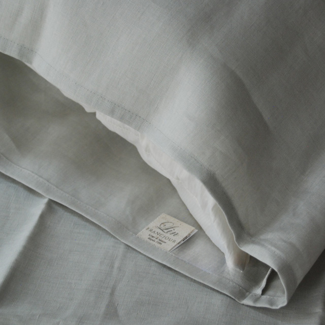 シノンピローケース。フランジュール　FRANCJOUR　ベッドリネン BED LINEN マルチネリ MARTINELLI