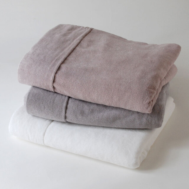 フランジュールのタオルケット。気持ちよい肌触り、吸水性の良さが特徴です。