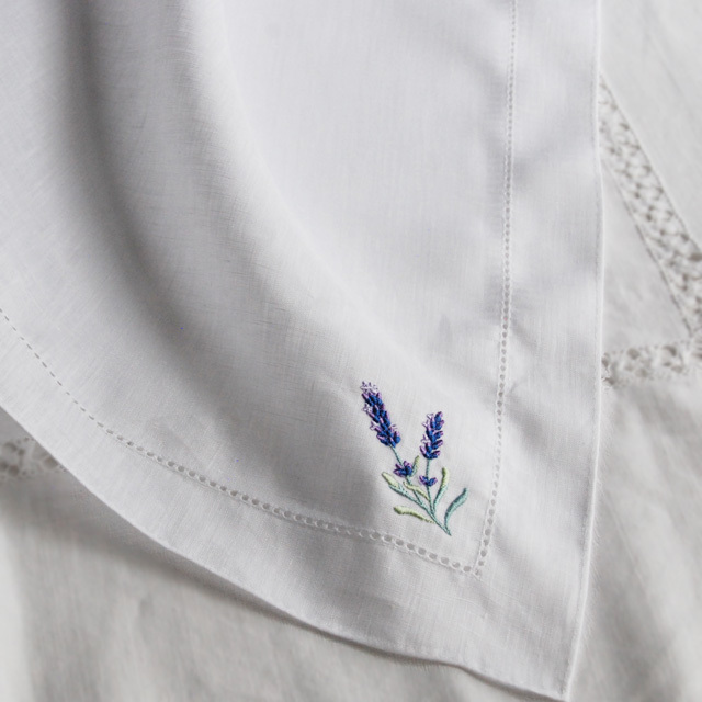 ラベンダー刺繍