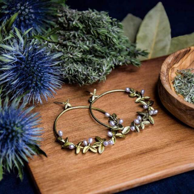 フラワータイム フープポストピアス / Michael Michaud