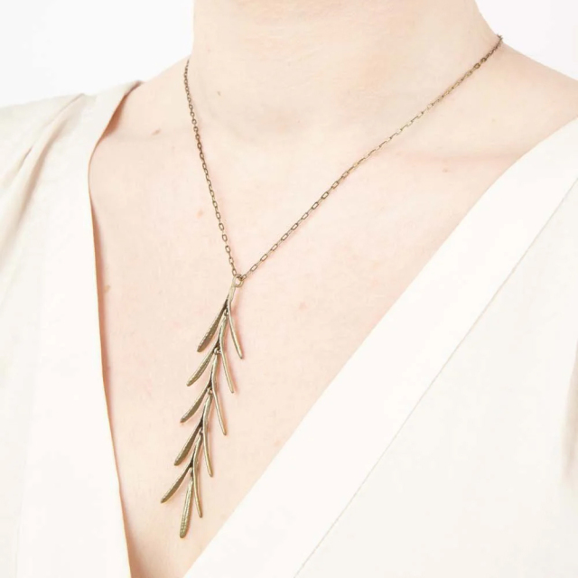 ローズマリー ペンダント / Michael Michaud