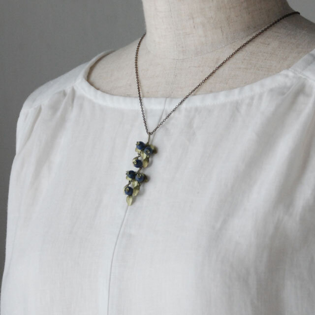 マイケルミショー　Michael Michaud  自然、とくに植物をモチーフにしたデザインで人気の高いMichael Michaud。