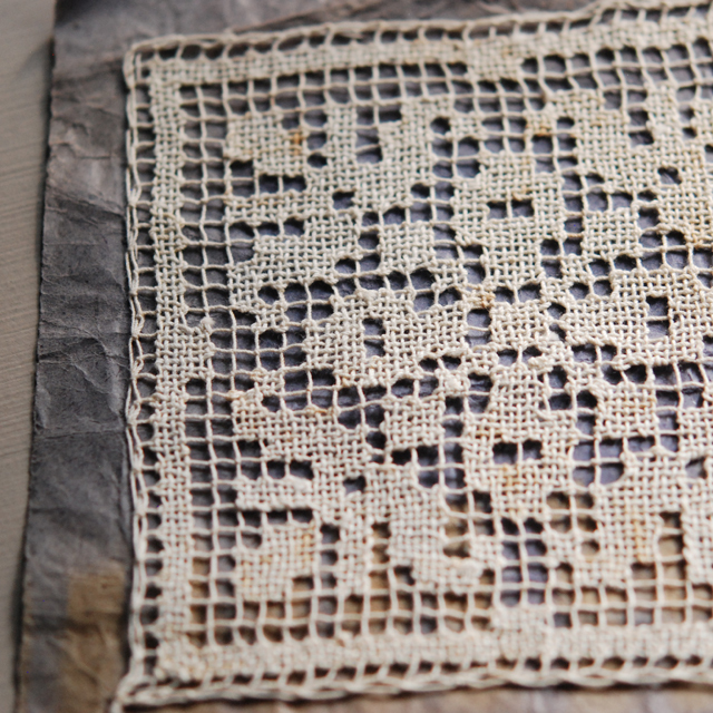LA COUSINE DES LILAS ラ クジーヌ デ リラ アンティーク レース フランス 刺繍