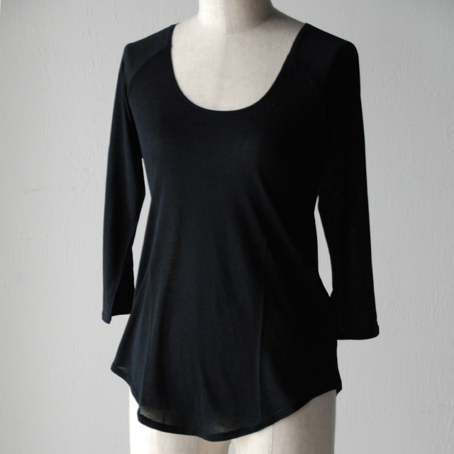 Cocoona　コクーナのシルクスキンウェア。肌に優しい、絹のなめらかな着心地。レギンス、キャミソール、ドレス、ナイトウェア。