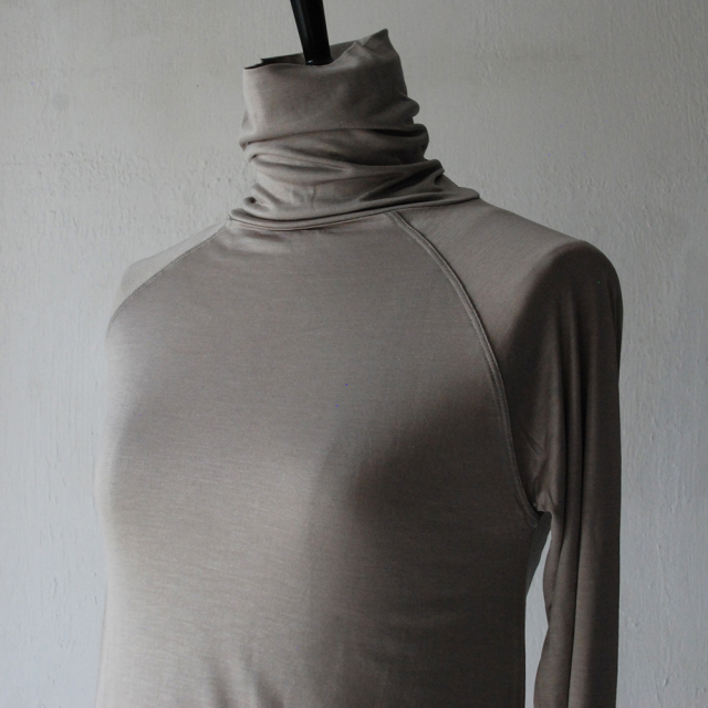 ロングスリーブタートル / COCOONA SKINWEAR