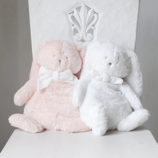 ウサギぬいぐるみ エラ / Dimpel 